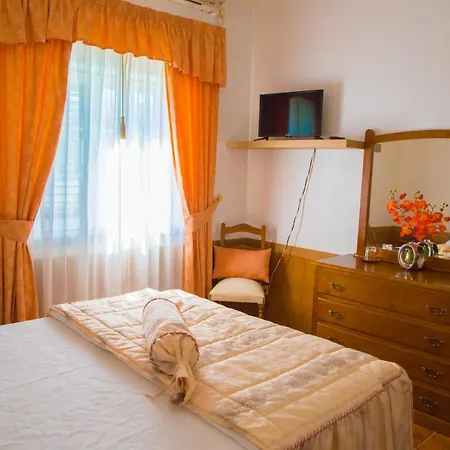 Local Familiar 4* 莫佛帝霍