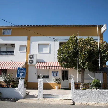 Local Familiar 莫佛帝霍