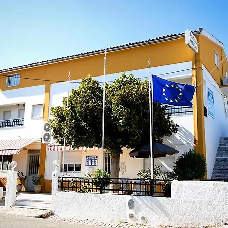 Local Familiar 住宿加早餐酒店