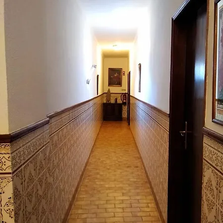 Bed & Breakfast Local Familiar 4*