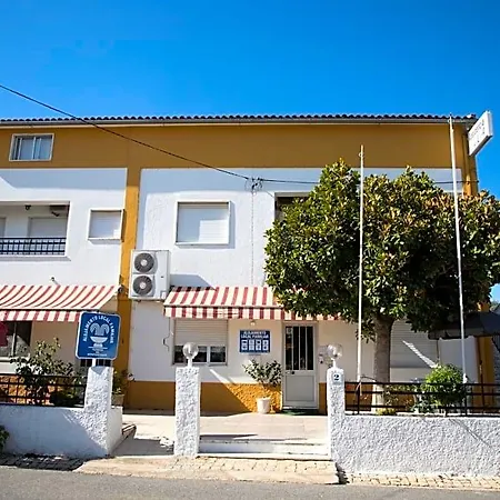 Bed & Breakfast Local Familiar 4*