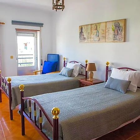 Local Familiar Bed & Breakfast