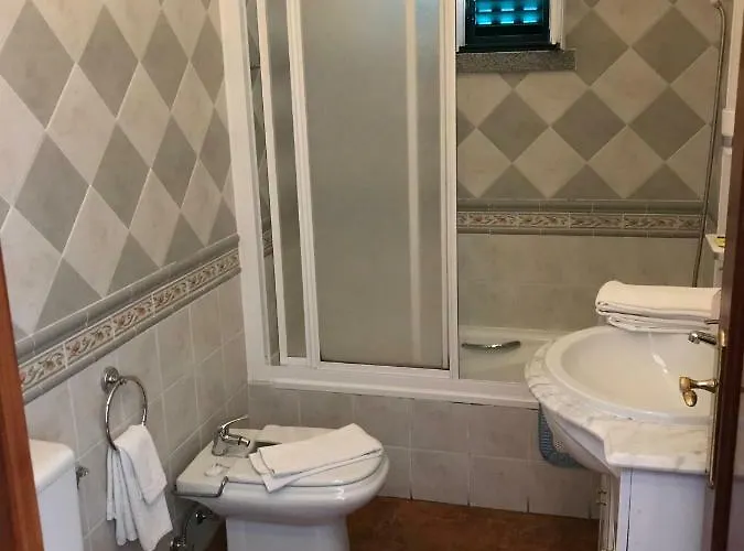 Bed & Breakfast Local Familiar 4*