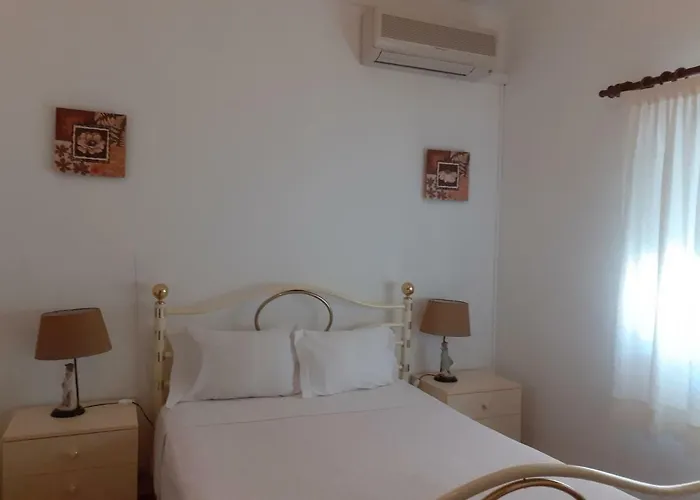 Local Familiar Bed & Breakfast Monfortinho